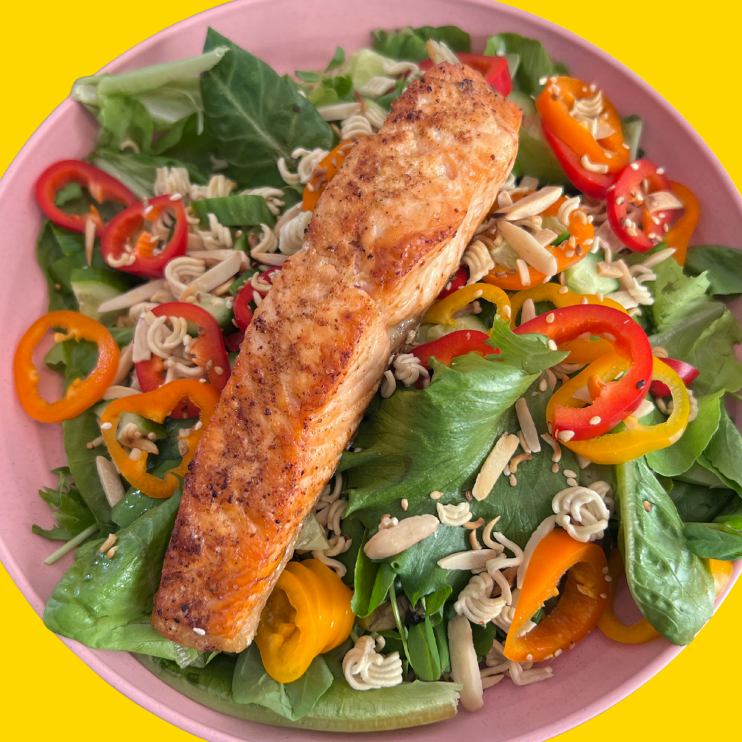 SALMON SALAD WITH GINGER SESAME SALAD DRESSING